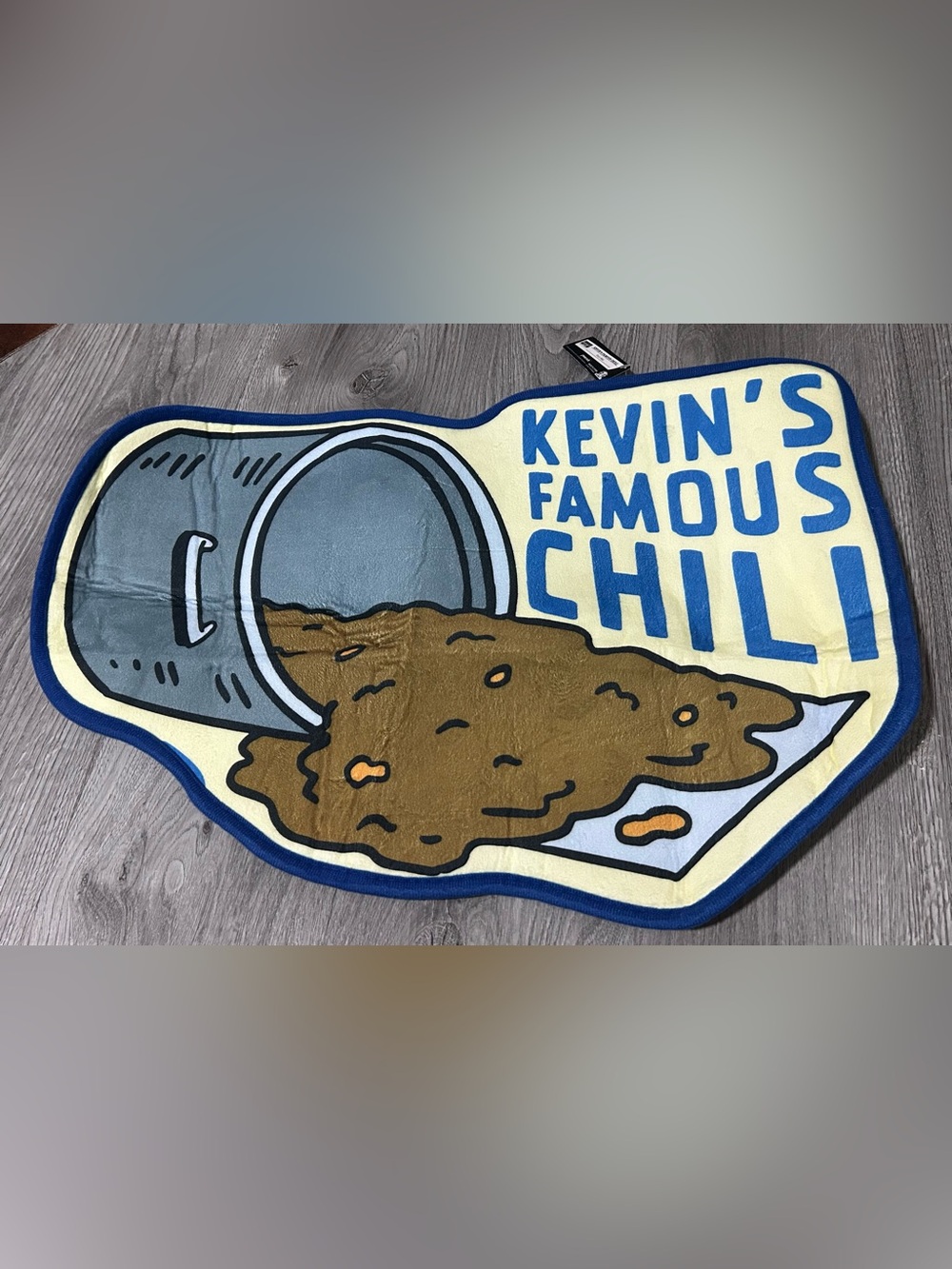 NWT The Office Culture Fly Kevin’s  Famous Chili Bath Mat